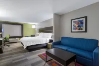 Holiday Inn Express & Suites ST. PAUL NE (VADNAIS HEIGHTS) by IHG - Parkering