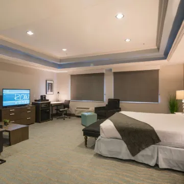 The Row Hotel, BW Signature Collection Các khách sạn gần Khu phố sang trọng Santana Row