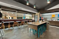 Tru by Hilton Santee - breakfast