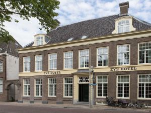 Eye Hotel