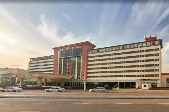 Grand Mir Hotel