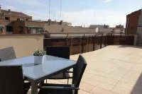 أبارتامنتوس ريال ليدا فنادق في لاردة