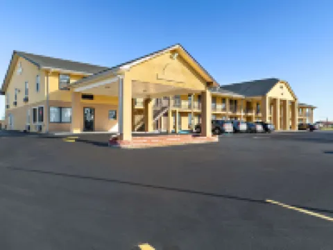 Quality Inn Hotels in Monroe