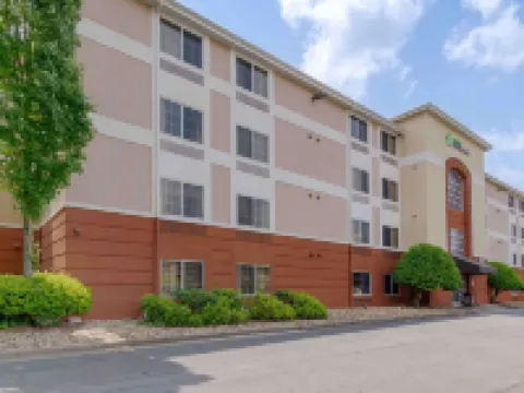 Extended Stay America Select Suites - Atlanta - Buckhead Hotels in Brookhaven