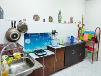 Hornbill Homestay Samarahan Hotels in Samarahan