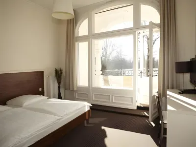Hotel Excellent Hotels in Lubeck