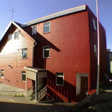 Enter Backpack Hotel