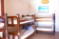 Island Vibe Jeffreys Bay Hotel di 