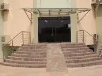 Dover Hotel Ikeja فنادق في Ojodu