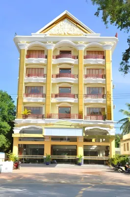 Vy Chhe Hotel Hotels in Rottanak
