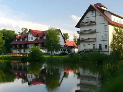 Hotel Mazury Hotels near Mała Plaża Święcajty