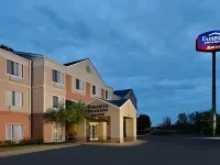 Comfort Inn & Suites Hotels in Bartlett