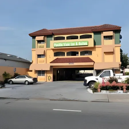 Surf City Inn