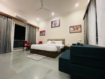 Dev Villa Resort Hotels near Sahitya Mandal Library