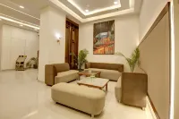 Saltstayz Premier Executive Serviced Apartment - Golf Course Extension Road - Condos