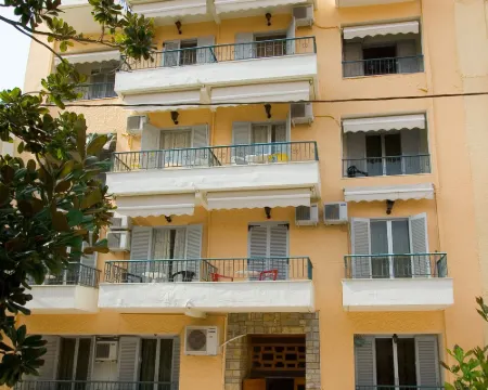 Orion Studios Hotels in Istiaia-Aidipsos