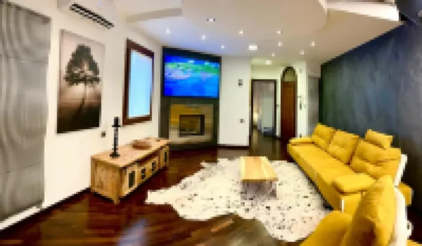 Wood Luxury House Wood Luxury House