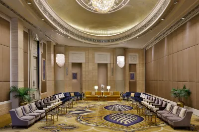 The St. Regis Abu Dhabi Các khách sạn gần Observation Deck at 300