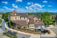 Hotel Restaurant Laborderie Hotels near Le Moustier