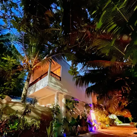 Odi Kamadhoo Отели в г. Thiladhoo