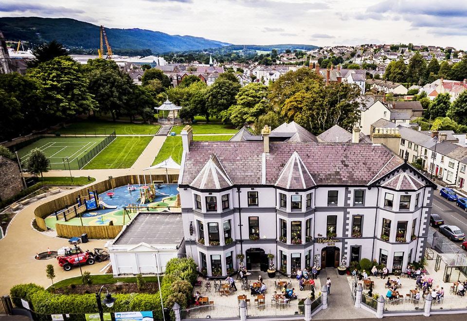 hotel overview picture