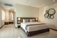 Solo Paragon Hotel & Residence Hotel dekat Velodrome Manahan