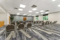 Comfort Inn & Suites LaVale - Cumberland Hotels in Cumberland