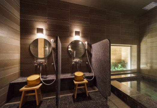 에노덴 열차 풍경