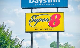 Days Inn by Wyndham Alexandria