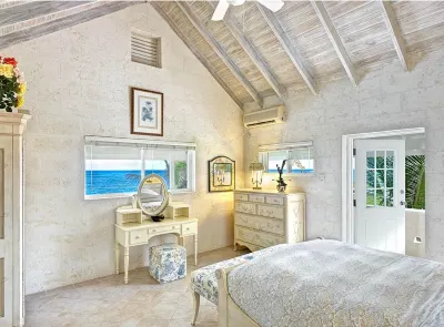 Ocean Mist Villa 4Bd by ZenBreak Hotels in 
