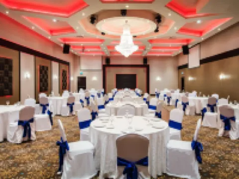 Ramada by Wyndham Jacksons Point Hotels in Georgina