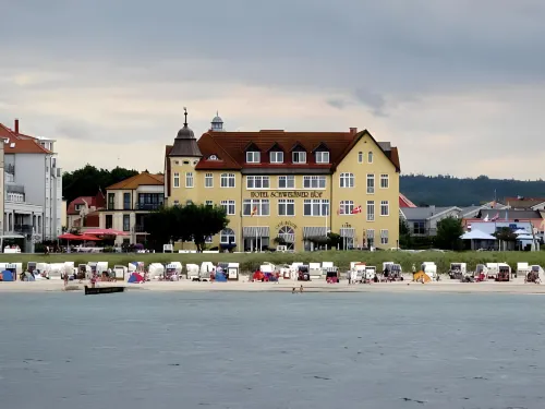 NP Hotel Schweriner Hof Hotels in Kuhlungsborn
