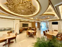 Atiyan Hotel Syariah Hotels near RSAM