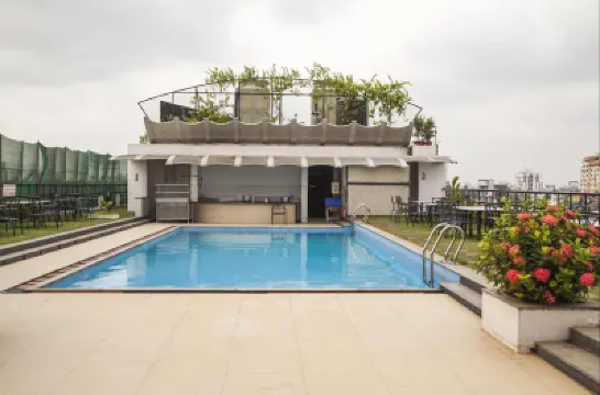 The Mercy Luxury Business Hotel Hotels near Cochin Shipyard