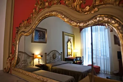 Hotel la Luna Hotels in Walled City