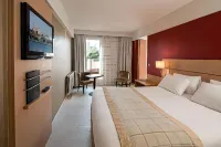 Best Western Plus le Lavarin Hotels in Graveson