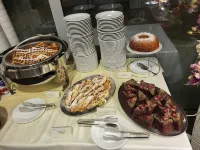Hotel Saffron - sarapan