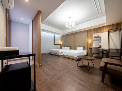 Jeongeup H Hotel