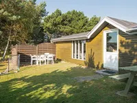 6 Person Holiday Home in Fanø Hotels near Stormflodssøjlen, Sønderho