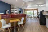 Sure Hotel by Best Western Saintes - bar