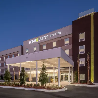 Home2 Suites by Hilton Jacksonville Airport Hotels near Riverview Park