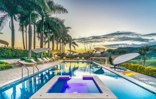 Hotel Casa San Carlos Lodge Pereira Hotels in Pereira