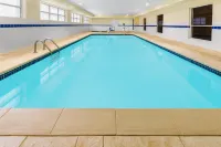 Hampton Inn Lincoln-South/Heritage Park - Pools