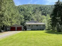 Creek Front Home with Private Access - Perfect for Kayaking, Fishing, and Hiking Hotels in McHenry Township