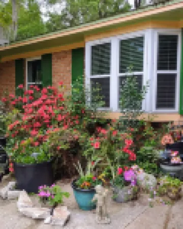 Studio ESCAPE Cozy CLOSE-IN Kitchen Pool Work-Space