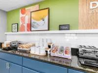 Spark by Hilton Augusta - Breakfast