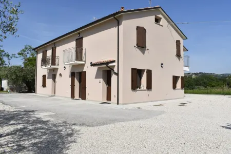 Apartment in the Countryside, in quiet area with outdoor garden