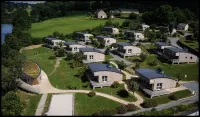 HOLIDAY VILLAGE OF LAKE MENET / FACING THE LAKE OF 14 HECTARES