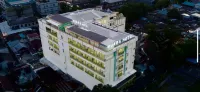 Muara Hotel and Mall Ternate Hotel a 