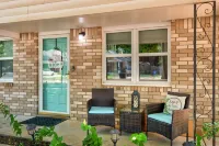 Cozy & Updated home half mile from OSU!